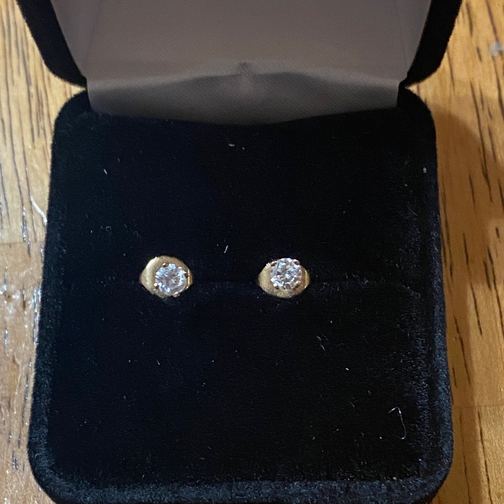14k Diamond Gold Screw Back Earrings - Picture 3 of 6